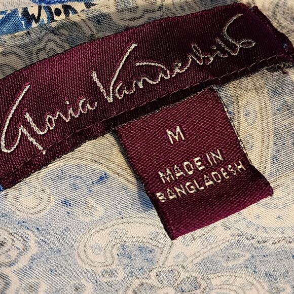Gloria Vanderbilt Medium Blue Blouse - Picture 3 of 3